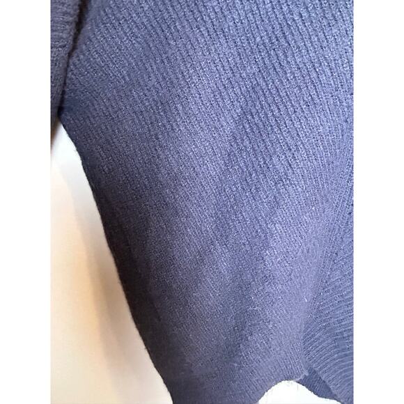 Lulus Oversized V Neck Sweater in Size Small Navy Closet Staple Basic - Picture 4 of 11